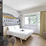 Center Hotel