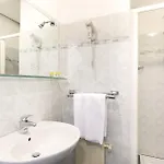 Center Hotel 3*