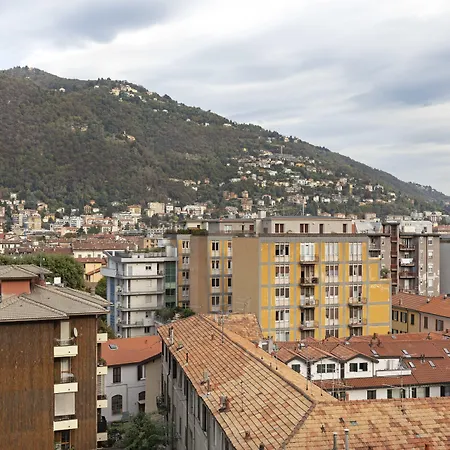 Center Como