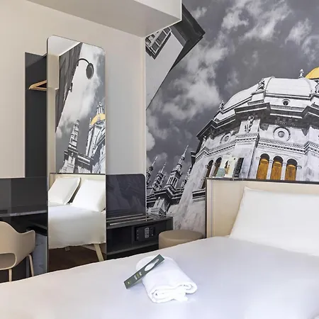Hotell Center