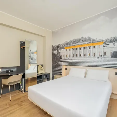 Center Hotel 3*