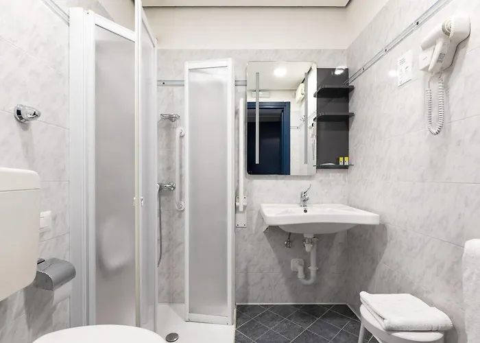 Center Szálloda Como