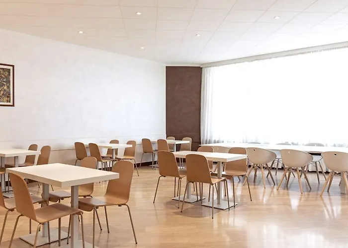 Center Szálloda Como