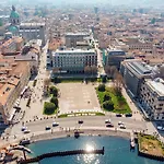 Center 3* Como