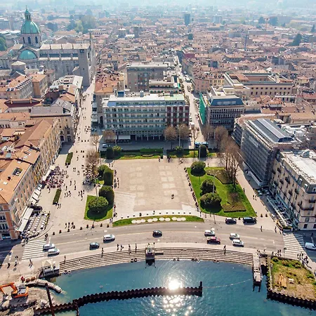 Center 3* Como